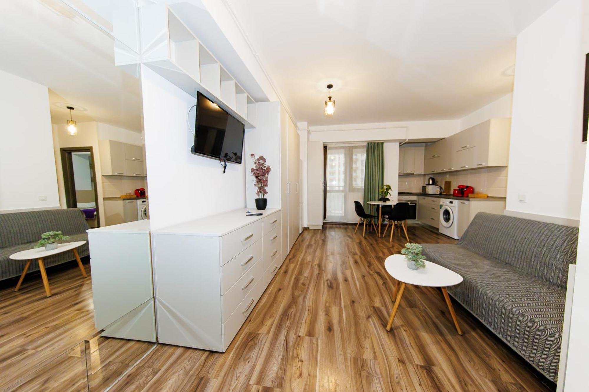 17 Zimbrului Residence At Lazar Towers Palas ยาช ภายนอก รูปภาพ