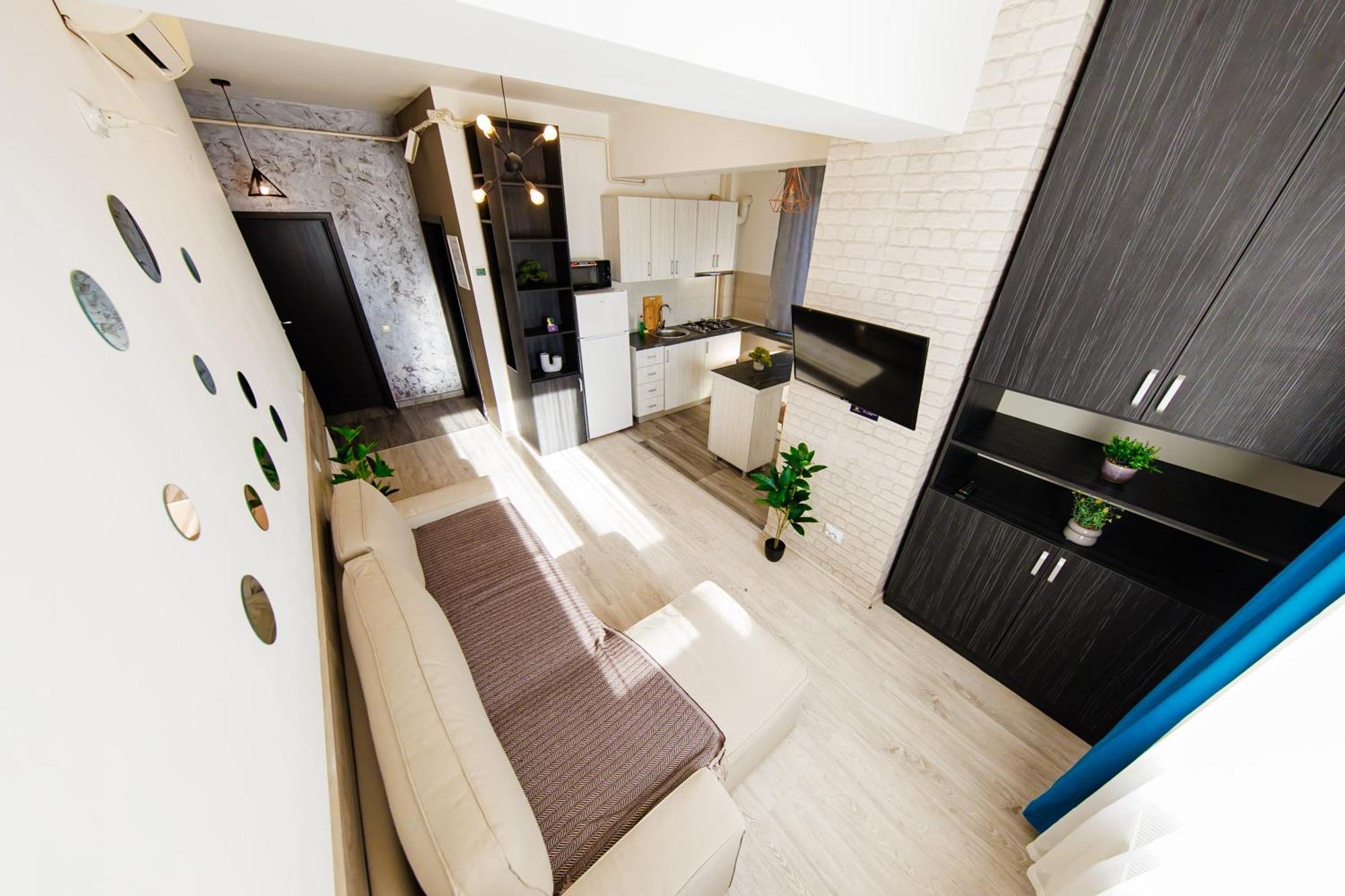 17 Zimbrului Residence At Lazar Towers Palas ยาช ภายนอก รูปภาพ